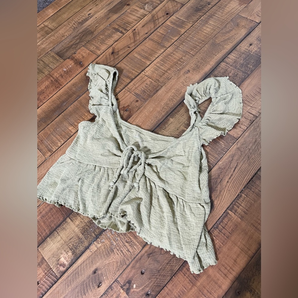AE Keyhole Tank Top - Picture 4 of 6